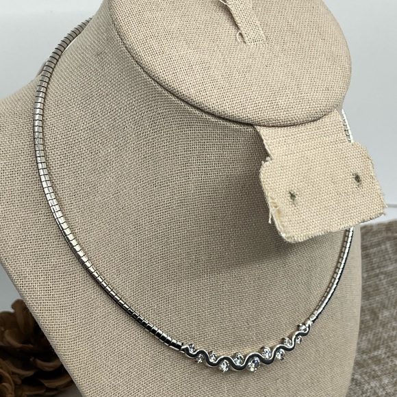 Vintage Sterling Silver CI 925 Channeled CZ Omega Collar Necklace – 16” - Picture 3 of 17